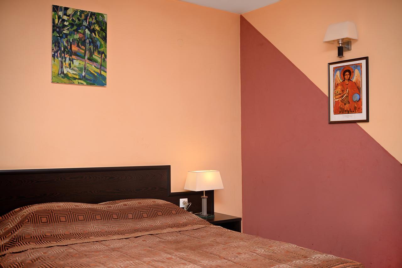 Family Art-Hotel Zora Vratsa Ngoại thất bức ảnh