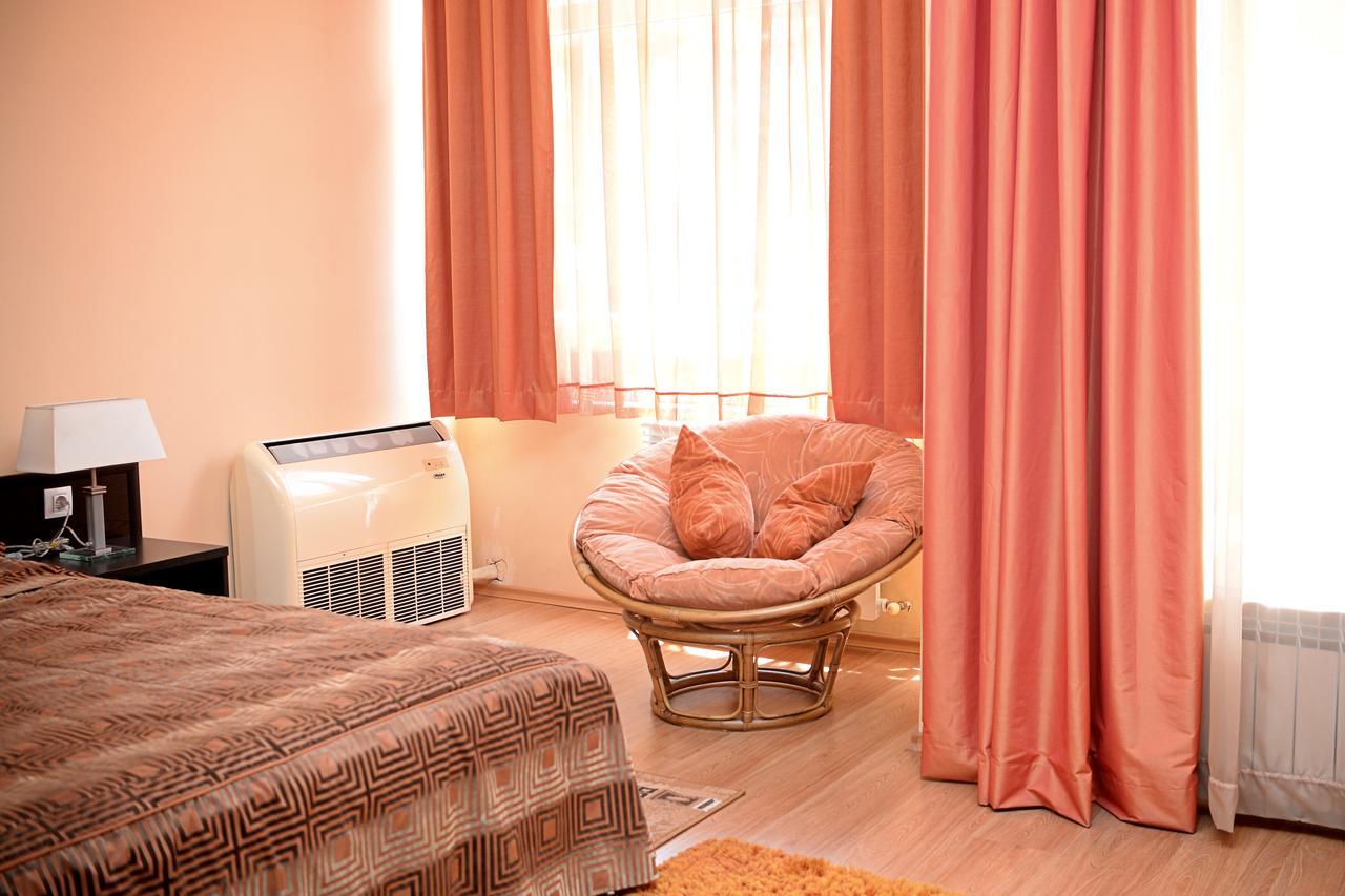 Family Art-Hotel Zora Vratsa Ngoại thất bức ảnh