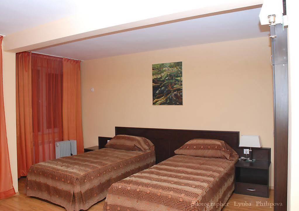 Family Art-Hotel Zora Vratsa Ngoại thất bức ảnh